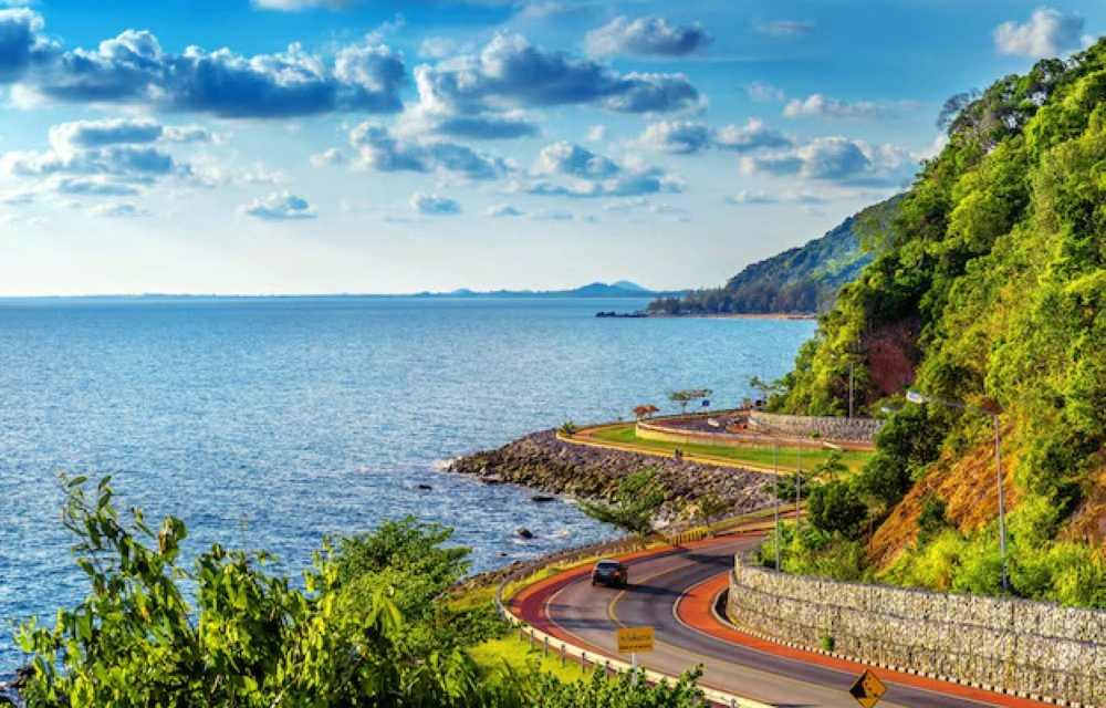 Noen Nang Phaya Viewpoint in Tha Mai Pictures