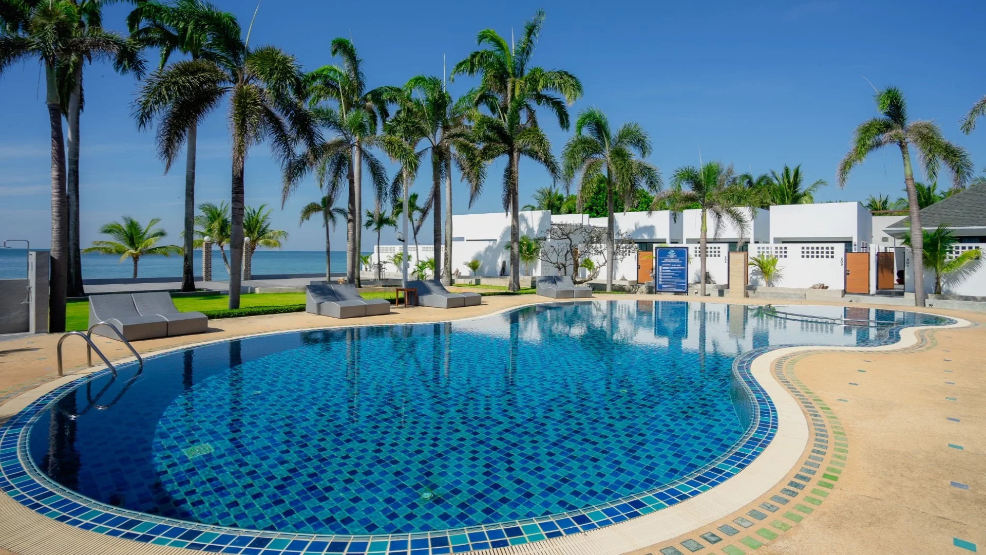 Chaolao Sea Breeze Resort Main Image